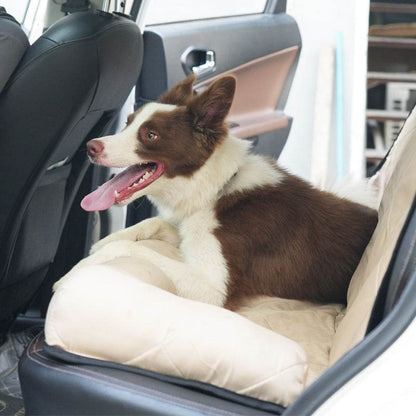 Lit pour animaux de compagnie pour la banquette arrière de voiture — Pour chats et chiens