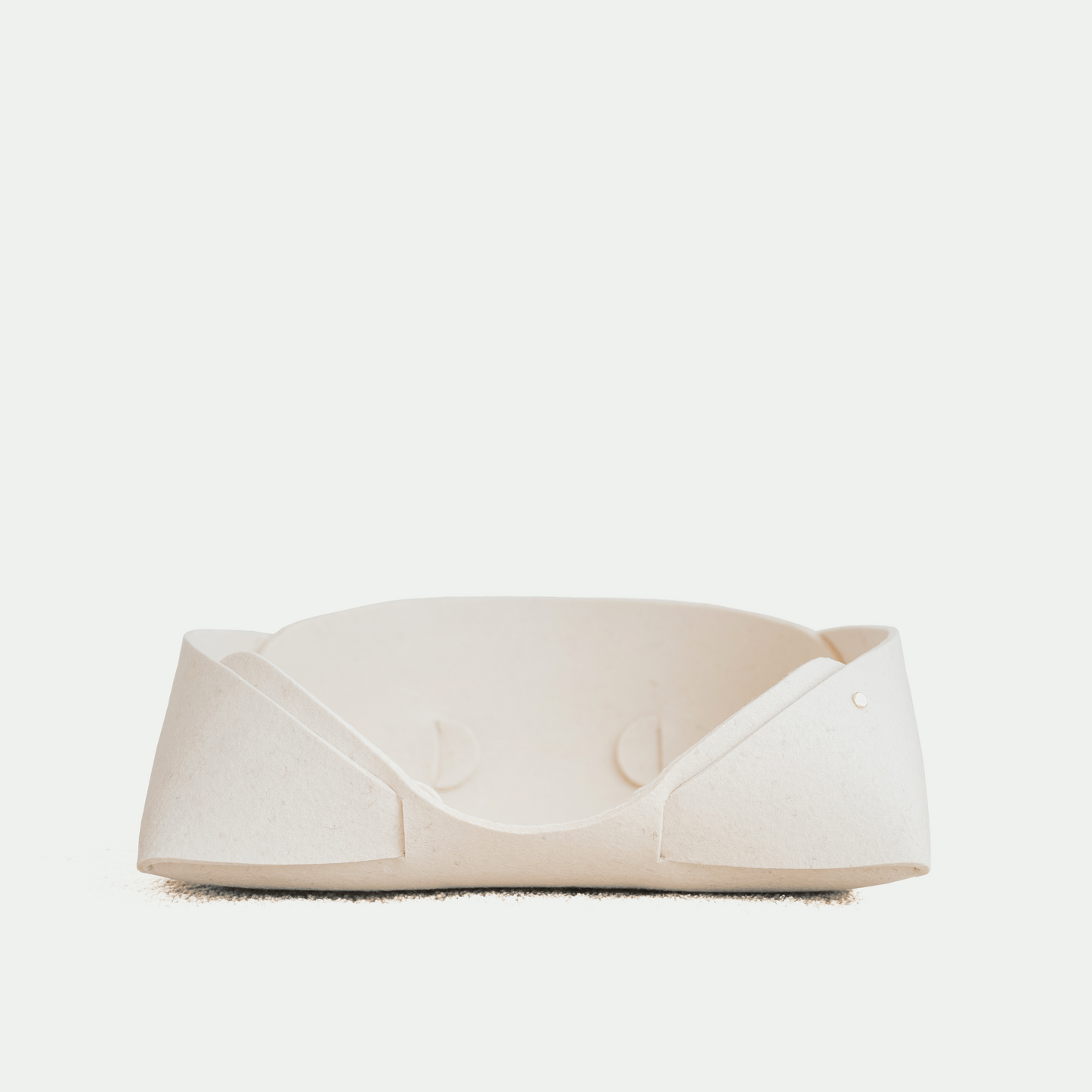 MATT Wool Felt Pet Basket 17″×13″
