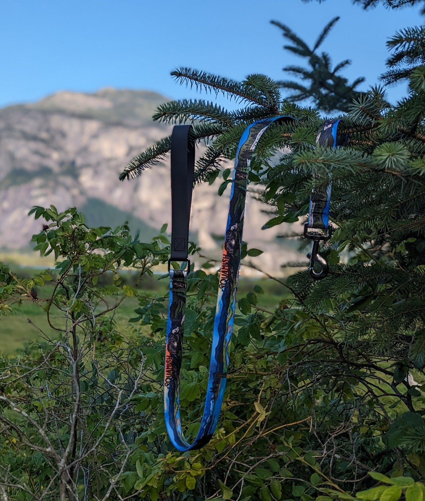 Woof & Stuff Squamish Leash