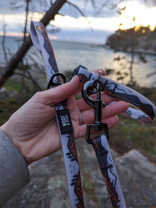 Woof & Stuff Wanderlust Waterproof Leash