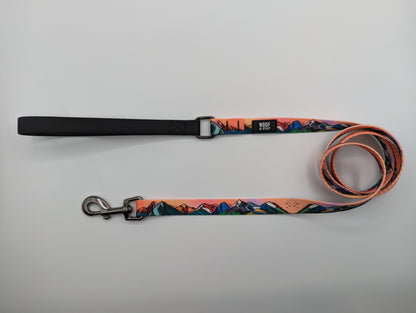 Woof & Stuff Sunrise Peaks Leash