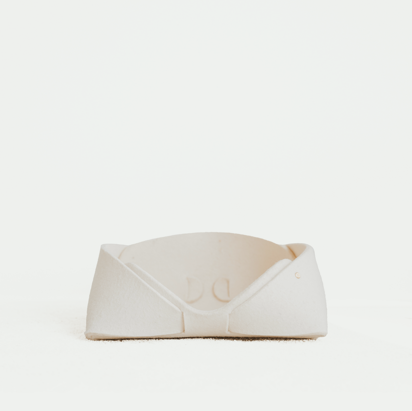 MATT Wool Felt Pet Basket 14″×12″