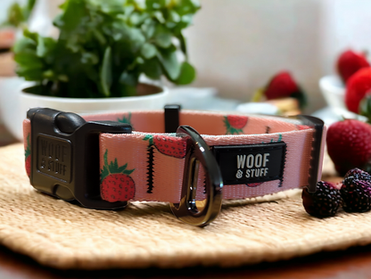 Woof & Stuff Strawberry Collar