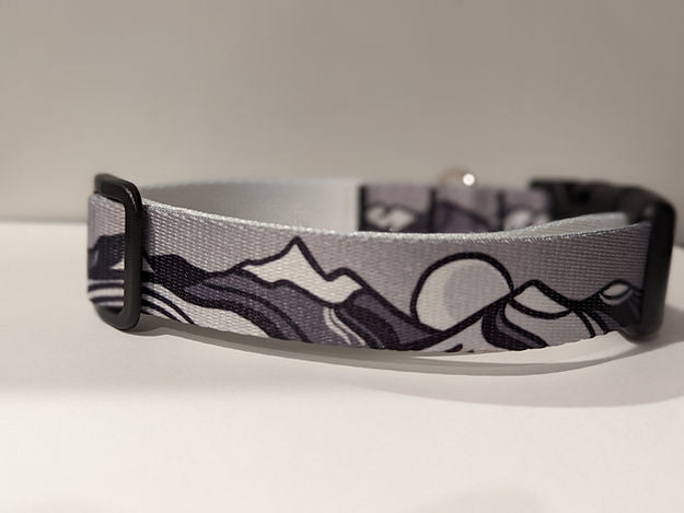 Woof & Stuff Moonlight Collar
