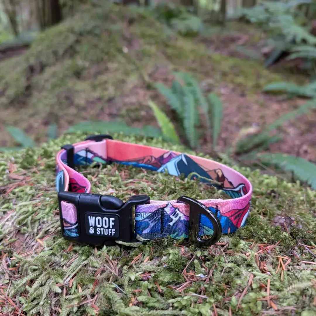 Woof & Stuff Sunrise Peaks Collar